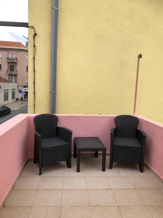 וילה פרנקה דה שירה Family Home- Lisboa מראה חיצוני תמונה